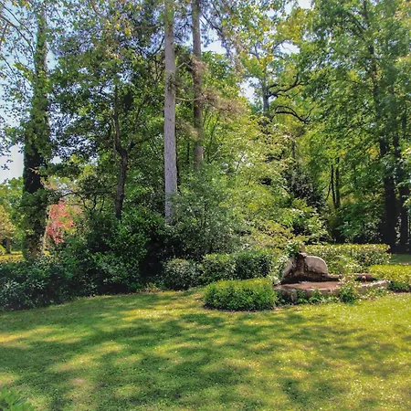 4 Bedroom Stunning In
