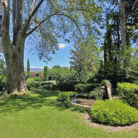 4 Bedroom Stunning In *
